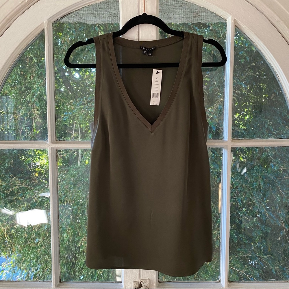Theory Alwa Top in Army Green Silk Double GGT